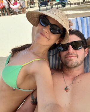 Micaela Vázquez Instagram - Que lindo descansar unos días 🙏
Que lindo lindo sos Aruba 🙌🏻🥰❤️
