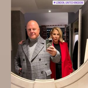 Michael Chiklis Instagram - Having a jolly old time in jolly old England!