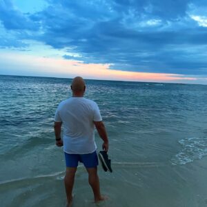 Michael Chiklis Instagram - Red sky at night, sailor's delight.