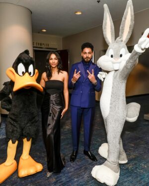 Michael Evans Behling Instagram - 🐰 🦆