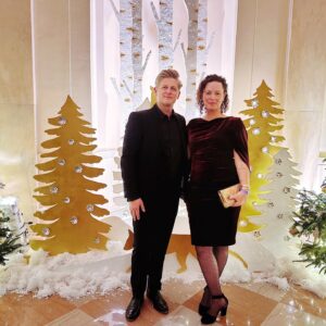 Michael Grant Terry Instagram - A little White House with my ❤️ @utah_gimmetwo #holidayparty @whitehouse