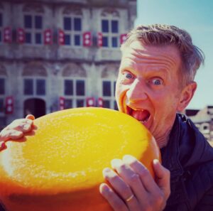 Michael Kessler Instagram - DO 13:45 "Ziemlich beste Nachbarn-Wir und die Niederländer" @zdfmediathek