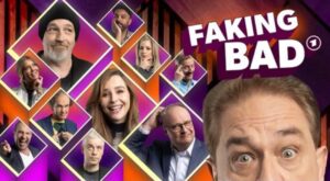 Michael Kessler Instagram - #FAKINGBAD – Besser als die Wahrheit!
Bald geht’s los!
Ab 27.6. die ersten Folgen #ardmediathek
und ab 11.7. in @ardmediathek
Nicht verpassen - macht wirklich Spaß!
#Welke #Straeter @peterruettenofficial  @fraubauerfeind  @olafschubert_offiziell @herrkessler @simonpearcecomedy  @michlmittermeier  @lauralarsson @laurakarasek