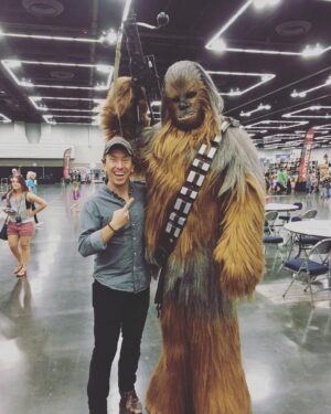 Michael Traynor Instagram - Making friends!! Thank you, new pals and old of #WSCPortland! @walkrstalkrcon remains the classiest bunch around!@starwarsoregon