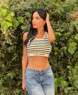 Michela Quattrociocche Instagram - Quest’anno sono abbronzatissima 😂😂🫣🧡🕶️