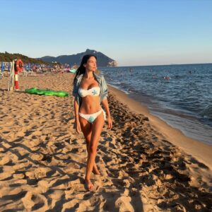 Michela Quattrociocche Instagram - Magic 🌅🧡