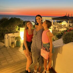 Michela Quattrociocche Instagram - Le mie ragazze preferite nel mio posto preferito 🌅❤️
