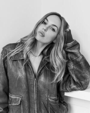 Michelle Mylett Instagram - @kaylaroccaphoto