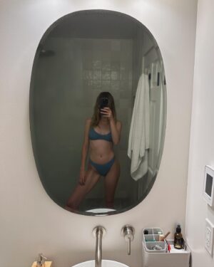 Michelle Mylett Instagram - a little bit summer finally