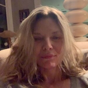Michelle Pfeiffer Instagram - 4:00am.