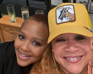 Michole Briana White Instagram - Well it's a wrap! 😍We did it!🙌🏽
BMF. Season 4.🔥🔥🔥
#woo #youbetta #get #ready‼️😎💪🏽
@starz @bmfstarz