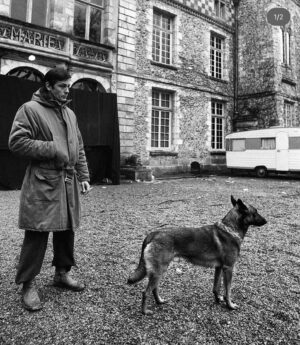 Mickey Rourke Instagram - Alain Delon. More than a movie Legend. A special soul who really loves his beloved. "Kids🐾🐾🐾🐾🐾🐾🐾🐾🐾🐾💘💘💘💘💘💘 L&R Mickey