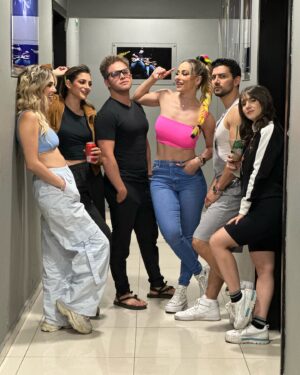 Miguel Martínez Instagram - Ya toca el dump del mes ✨👉🏼