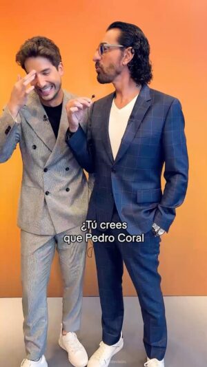 Miguel Varoni Instagram - El ping pong definitivo 😎👢

#PedroElEscamoso más escamoso que nunca, ya disponible en #DisneyPlus.