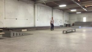 Mike Carroll Instagram - @sheltoe76 on some block shit 📱👉🏼 @leester415 
#BiebelsPark