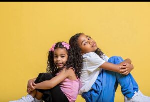 Mike Colter Instagram - My girls just launched a haircare company for kids with hair like theirs. SHOP NOW @nilesandchaz Link is in my BIO❤️🙂It was their Idea but mom and dad are here to help. FOLLOW @nilesandchaz #haircare #blackkids #mixedhair #detangler #defrizz #moisturizer  #curlyhair #biracialbabies #biracial