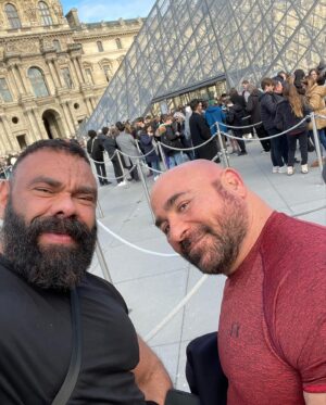 Mike Ergas Instagram - Thank you for an amazing time, @giorgibear, in London and Paris.  Can’t wait to see you again soon. ❤️ #london #paris #valentinesday #love