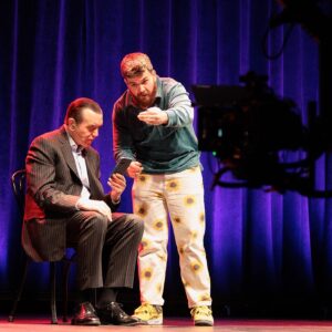 Mike Lavin Instagram - Was an honor to work with @chazzpalminteri on his new special 🤯🔥🙏 Another classic incoming courtesy of 3 Nuts Studios 🎬🎥 shout out the whole team who helped make this happen!! 📸 @johnandhiscamera