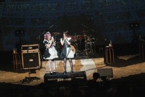 Miku Kobato Instagram - 2024.7.14🕊
BAND-MAID HALL TOUR 2024
神奈川県民ホール

早いものでホールツアー最終日から
もう6日が経ちましたっぽ。
ホールツアーはいかがでしたかっぽ？！
この日は私のEVHちゃんの
テンションが上がりすぎてしまったみたいで
2曲目から音が鳴らなくなって
サプライズでしたっぽ。w
でも、ちゃんと伝書鳩さんなので
帰ってきてくれましたっぽね。
良かったよかったっぽ。
トラブルも生ならではの特別ということで
また一つ思い出が増えましたっぽね。笑

神奈川県民ホールはあーちゃんが
学生の頃あーちゃんだった時に
出たことのある会場だったそうで、
終始嬉しそうでしたっぽ！！
思い出の場所に帰って来れるのはいつになっても
嬉しいことですっぽよね〜

今回のホールツアーセットリストは
いかがでしたっぽ？！
MV曲も多めで上がりっぱなしだったのではっぽ?!
Shamblesの頭アレンジもかっこよかったっぽ?！

そして、最後に沢山お知らせしましたっぽ🕊
🕊8.30 BAND-MAID番外編お給仕  Medium in Summer
🕊9.25 フルアルバム"Epic Narratives"リリース
🕊11月からはZepp tourも発表されましたっぽ！！

わぁ！なんて沢山！
今年後半の予定もきまりましたっぽね。
ご予約等始まっているのでお忘れ無くっぽよ！！！

It's already been 6 days 
since the last day of the hall tour.
How about a hall tour po?!
On this day, 
the tension of my amp EVH seemed to be too high, 
and I was surprised that the sound stopped playing 
from the second song po!!!
But since it is a carrier pigeon, 
it seems that it has come back properly po.
It was good, it was good po!!!🕊
The trouble is also special only for live performances, 
so it seems that there is one more memory po.??
It seems that the Kanagawa Prefectural Hall was a venue that akane had performed at when she was a student, and she seemed happy from beginning to end po.
It's always nice to be back in a place of memories po🕊
How was the hall tour setlist this time?!
There were a lot of MV songs, and it would have been fun!
Shambles' head arrangement was also cool, wasn't it?!

And finally, I made a lot of announcements po!!
🕊8.30 BAND-MAID Extra Edition Serving Medium in Summer
🕊9.25 Full album "Epic Narratives" released
🕊November, Zepp tour !!!
I think We've got a plan for the second half of this year.
Reservations have already begun, so don't forget it po!!!

#bandmaid #ホールツアー #halltour
thanks photo by @pickles_0808