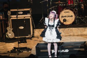 Miku Kobato Instagram - 2024.7.14🕊
BAND-MAID HALL TOUR 2024
神奈川県民ホール

早いものでホールツアー最終日から
もう6日が経ちましたっぽ。
ホールツアーはいかがでしたかっぽ？！
この日は私のEVHちゃんの
テンションが上がりすぎてしまったみたいで
2曲目から音が鳴らなくなって
サプライズでしたっぽ。w
でも、ちゃんと伝書鳩さんなので
帰ってきてくれましたっぽね。
良かったよかったっぽ。
トラブルも生ならではの特別ということで
また一つ思い出が増えましたっぽね。笑

神奈川県民ホールはあーちゃんが
学生の頃あーちゃんだった時に
出たことのある会場だったそうで、
終始嬉しそうでしたっぽ！！
思い出の場所に帰って来れるのはいつになっても
嬉しいことですっぽよね〜

今回のホールツアーセットリストは
いかがでしたっぽ？！
MV曲も多めで上がりっぱなしだったのではっぽ?!
Shamblesの頭アレンジもかっこよかったっぽ?！

そして、最後に沢山お知らせしましたっぽ🕊
🕊8.30 BAND-MAID番外編お給仕  Medium in Summer
🕊9.25 フルアルバム"Epic Narratives"リリース
🕊11月からはZepp tourも発表されましたっぽ！！

わぁ！なんて沢山！
今年後半の予定もきまりましたっぽね。
ご予約等始まっているのでお忘れ無くっぽよ！！！

It's already been 6 days 
since the last day of the hall tour.
How about a hall tour po?!
On this day, 
the tension of my amp EVH seemed to be too high, 
and I was surprised that the sound stopped playing 
from the second song po!!!
But since it is a carrier pigeon, 
it seems that it has come back properly po.
It was good, it was good po!!!🕊
The trouble is also special only for live performances, 
so it seems that there is one more memory po.??
It seems that the Kanagawa Prefectural Hall was a venue that akane had performed at when she was a student, and she seemed happy from beginning to end po.
It's always nice to be back in a place of memories po🕊
How was the hall tour setlist this time?!
There were a lot of MV songs, and it would have been fun!
Shambles' head arrangement was also cool, wasn't it?!

And finally, I made a lot of announcements po!!
🕊8.30 BAND-MAID Extra Edition Serving Medium in Summer
🕊9.25 Full album "Epic Narratives" released
🕊November, Zepp tour !!!
I think We've got a plan for the second half of this year.
Reservations have already begun, so don't forget it po!!!

#bandmaid #ホールツアー #halltour
thanks photo by @pickles_0808