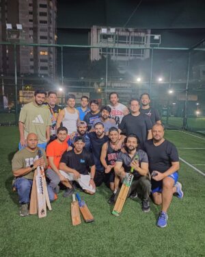 Milap Zaveri Instagram - Maine In sab mein se almost sabhi ko out kiya hai! 😌😈💪🧨🔥😍 #Cricket