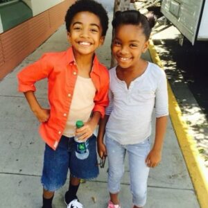 Miles Brown Instagram - Auntie gettin old now yall 😂 @marsaimartin happy birthday twin love ya 🤞🏽