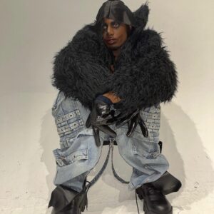 Miles Brown Instagram - bro think he carti 🤦🏽‍♂️🧛🏿
@playboicarti #happyhalloween
