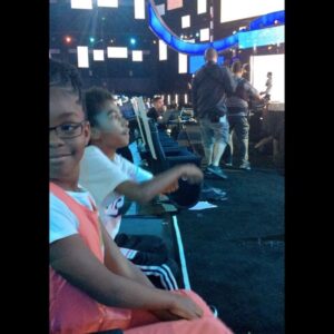 Miles Brown Instagram - Auntie gettin old now yall 😂 @marsaimartin happy birthday twin love ya 🤞🏽