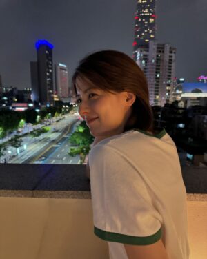 Mina Fujii Instagram - .
暑さに負けない🤭🌻
더위를 이겨낼거야🤭🌻

#여름
#한남동
