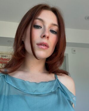 Mina Sundwall Instagram - on my way (jk haven’t left the house)