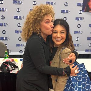 Ming-Na Wen Instagram - It was such a blast meeting all the incredible fans and my pals this past weekend! Let's do it again soon!❤️🥰

#starwars #themandalorian #thebookofbobafett #badbatch #mulan #agentsofshield #streetfighter #er #chunli #agentmay #thecavalry #fennecshand #debchen