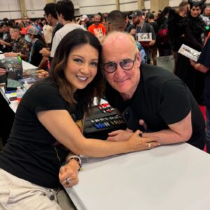 Ming-Na Wen Instagram - It was such a blast meeting all the incredible fans and my pals this past weekend! Let's do it again soon!❤️🥰

#starwars #themandalorian #thebookofbobafett #badbatch #mulan #agentsofshield #streetfighter #er #chunli #agentmay #thecavalry #fennecshand #debchen