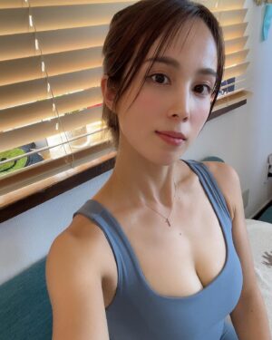 Minori Inudo Instagram - @sung1975_japan 
@sung1975_official 

🌿🧘🏻

#ウェア
#ヨガウェア
#トレーニングウェア
#トレーニング女子
#トレーニング
#韓国