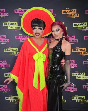 Minty Fresh Instagram - #DragCon LA 2024 Day 2 dump ✨💫

Wearing @klvnqnbrrs @muglerofficial @bitchfistnyc