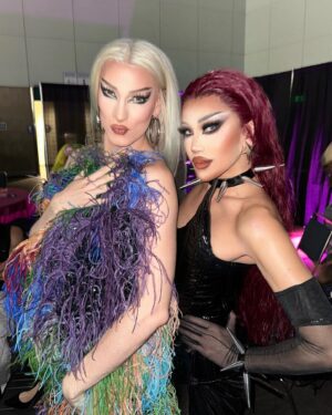 Minty Fresh Instagram - #DragCon LA 2024 Day 2 dump ✨💫

Wearing @klvnqnbrrs @muglerofficial @bitchfistnyc