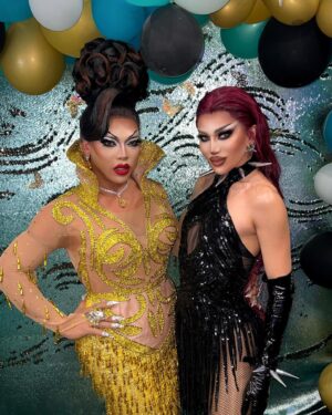 Minty Fresh Instagram - #DragCon LA 2024 Day 2 dump ✨💫

Wearing @klvnqnbrrs @muglerofficial @bitchfistnyc