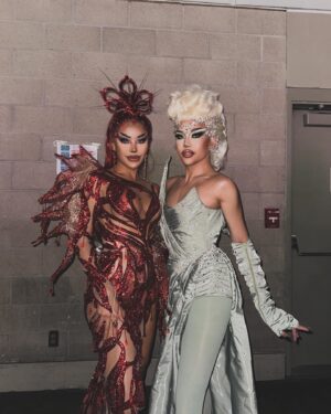 Minty Fresh Instagram - Mint Condition 💚💫
#Dragcon LA 2024 Day 1

Wearing @klvnqnbrrs 
Hair @forgotslocks