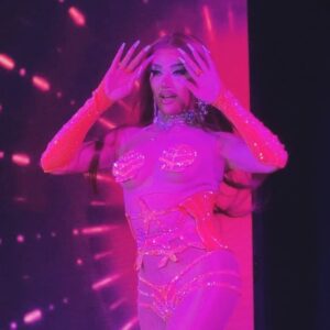 Minty Fresh Instagram - That’s Hottiana! 💗🧡
M1ntiana So Fresh for @m1ssjadeso ‘s birthday show.