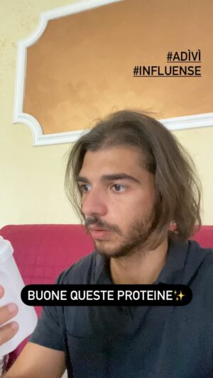 Mirko Mastrocinque Instagram - Certi adìvì mi fanno commuovere, sniff sniff.
.
.
#battuta #adìvì #influense #videodivertenti #ridere