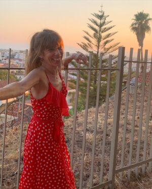 Mirto Alikaki Instagram - Πάντα υπέροχο ηλιοβασίλεμα στην Καλαμάτα …. @o_kata_fantasian_asthenis #ontour #kalamata