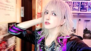 Miura Ayme Instagram - .
😈💕
.
.
.
.

#visualkei #キャバクラ #ホスト #vkei #shibuya #アニメ #キャバ嬢 #uk  #v系 #東京 #渋谷 #ukcosplayer #コスプレ #cosplay #コスプレイヤー #akihabara  #ldn #ヴィジュアル系 #cosplayer #ミウラアイム #歌舞伎町 #メンズアイドル #ObeyMe #shallwedate #乙女ゲーム #otomegame #otomegames