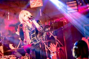 Miura Ayme Instagram - .
Show🎤
　
.
.
.
.

#visualkei #vkei #shibuya #アニメ #キャバ嬢 #uk  #v系 #東京 #渋谷 #ukcosplayer #コスプレ #cosplay #コスプレイヤー #akihabara  #ldn #ヴィジュアル系 #cosplayer #ミウラアイム #歌舞伎町 #メンズアイドル #ObeyMe #shallwedate #乙女ゲーム #otomegame #otomegames