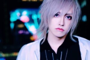 Miura Ayme Instagram - . Winter❄️
.
.
.
.

#visualkei #vkei #shibuya #アニメ #uk  #v系 #渋谷 #ukcosplayer #コスプレ #cosplay #コスプレイヤー #akihabara  #ldn #ヴィジュアル系 #cosplayer #ミウラアイム #歌舞伎町 #メンズアイドル #乙女ゲーム #otomegame #otomegames #obeyme #obeymeshallwedate #obeymecosplay