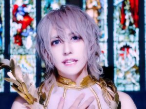 Miura Ayme Instagram - . Happy Valentine's Day💕
【Cosplay】
Asmodeus 👼😈
.
.
.
.

#visualkei #vkei #shibuya #アニメ #uk  #v系 #渋谷 #ukcosplayer #コスプレ #cosplay #コスプレイヤー #akihabara  #ldn #ヴィジュアル系 #cosplayer #ミウラアイム #歌舞伎町 #メンズアイドル #乙女ゲーム #otomegame #otomegames #obeyme #obeymeshallwedate #obeymecosplay