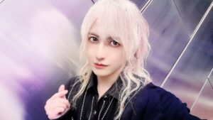 Miura Ayme Instagram - .
 My hair has grown😈💕

.
.
.
.

#visualkei #キャバクラ #ホスト #vkei #shibuya #アニメ #キャバ嬢 #uk  #v系 #東京 #渋谷 #ukcosplayer #コスプレ #cosplay #コスプレイヤー #akihabara  #ldn #ヴィジュアル系 #cosplayer #ミウラアイム #歌舞伎町 #メンズアイドル #ObeyMe #shallwedate #乙女ゲーム #otomegame #otomegames