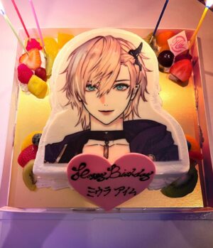 Miura Ayme Instagram - .
My friends gave me a birthday party🎂🎉

　
.
.
.
.

#visualkei #キャバクラ #ホスト #vkei #shibuya #アニメ #キャバ嬢 #uk  #v系 #東京 #渋谷 #ukcosplayer #コスプレ #cosplay #コスプレイヤー #akihabara  #ldn #ヴィジュアル系 #cosplayer #ミウラアイム #歌舞伎町 #メンズアイドル #ObeyMe #shallwedate #乙女ゲーム #otomegame #otomegames #vtubers #vtuber
