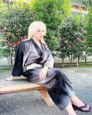 Miura Ayme Instagram - .
 Goodbye summer 🎐

.
.
.
.

#visualkei #キャバクラ #ホスト #vkei #shibuya #アニメ #キャバ嬢 #uk  #v系 #東京 #渋谷 #ukcosplayer #コスプレ #cosplay #コスプレイヤー #akihabara  #ldn #ヴィジュアル系 #cosplayer #ミウラアイム #歌舞伎町 #メンズアイドル #ObeyMe #shallwedate #乙女ゲーム #otomegame #otomegames