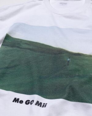 Miwako Kakei Instagram - ごさたん！

ゴーみぃー×GASATANG
 "写真集ゴーみぃー刊行記念 Tシャツ" 
写真展「写真の筧さん」会場にて発売します👕

「GOSATANG」
撮影/佐内正史
スタイリング/伊賀大介
モデル/筧美和子
SIZE L
@miwakokakei @band__info 
@gasatang @tangtang_design 

写真展「写真の筧さん」
筧美和子写真集「ゴーみぃ一」刊行記念

会期：8月29日（木）～9月21日（土）※木・金・土のみ開催
時間：13:00～19:00
会場：@ btf  @at_btf ／東京都中央区勝どき2-8-19近富ビル倉庫3階3B

今展示では同写真集のオリジナルプリントの展示／販売に加えて、大判ポスターの展示／販売、ゴーみぃー×GASATANGオリジナルTシャツの販売、アフター「ゴーみぃー」と位置付け、展示に向けて新たに撮り下ろした作品も発表します。

写真の筧さんトークライブ 
9月7日（土）17:30～「デザイン、写真、編集のこと」
北川一成✕佐内正史✕近田拓郎
9月14日（土）17:30～「女優、写真、音楽のこと」
筧美和子✕佐内正史✕永積崇
会場：@ btf  @at_btf 先着40名様
参加申込受付　8月22日13時から@btf HPにて

※9月7日（土）/14日（土）共に開場時間が13:00～16:00 となります。トークライブを申し込みされた方は17:00〜入場となります。
@at_btf @shupure_official
@graph_coltd @hanaregumi.official 
#ゴーみぃー #写真の筧さん 
#gasatang #tangtang