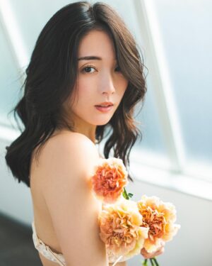 Miyako Sono Instagram - hello november🧡🧡🧡