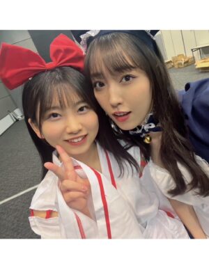 Mizuki Fukumura Instagram - 10月の#ふくの日 は
皆さんと楽しい時間楽しい時間を過ごせました♡

メンバー皆でハロウィンしたよ🕸

私は猫耳メイドならぬ、、、
ウマムスメイド💙🤍

耳がウマ娘みたいでこれにしました🤣

29日、皆さんはいいふくに出会えたかな～？

#73rdシングル #盛りだくさん会
#morningmusume23 #モーニング娘 #morningmusume #モーニング娘23 #譜久村聖 #ウマ娘 #メイド #ハロウィン